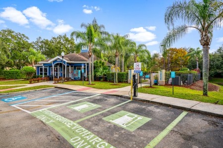 0478db53 1063 41b2 a6b6 f4cab0d5d6b2