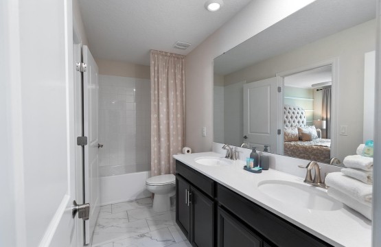 5d3c74c6 34b4 4063 8fc0 679b84d42402