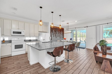 68371ad0 ee46 4b31 a509 745c6296023f