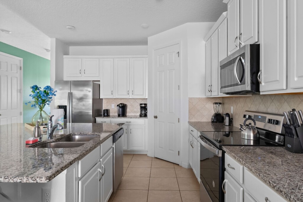 6d978d43 b623 42f5 a3d8 4a8057806945