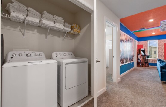 72040358 fc95 4b22 aabc 2599cb89edf6