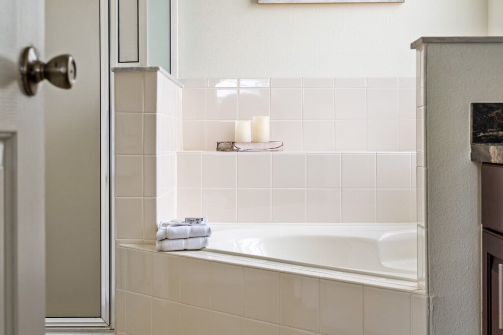 8e16b50b 898b 48e1 a159 ff2277af9e26