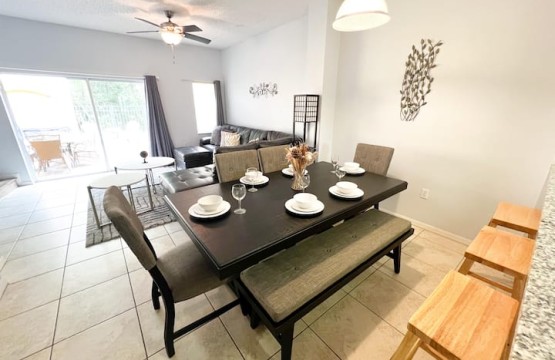 a15fc7b5 8b44 45c7 9b3f f051e9dba053