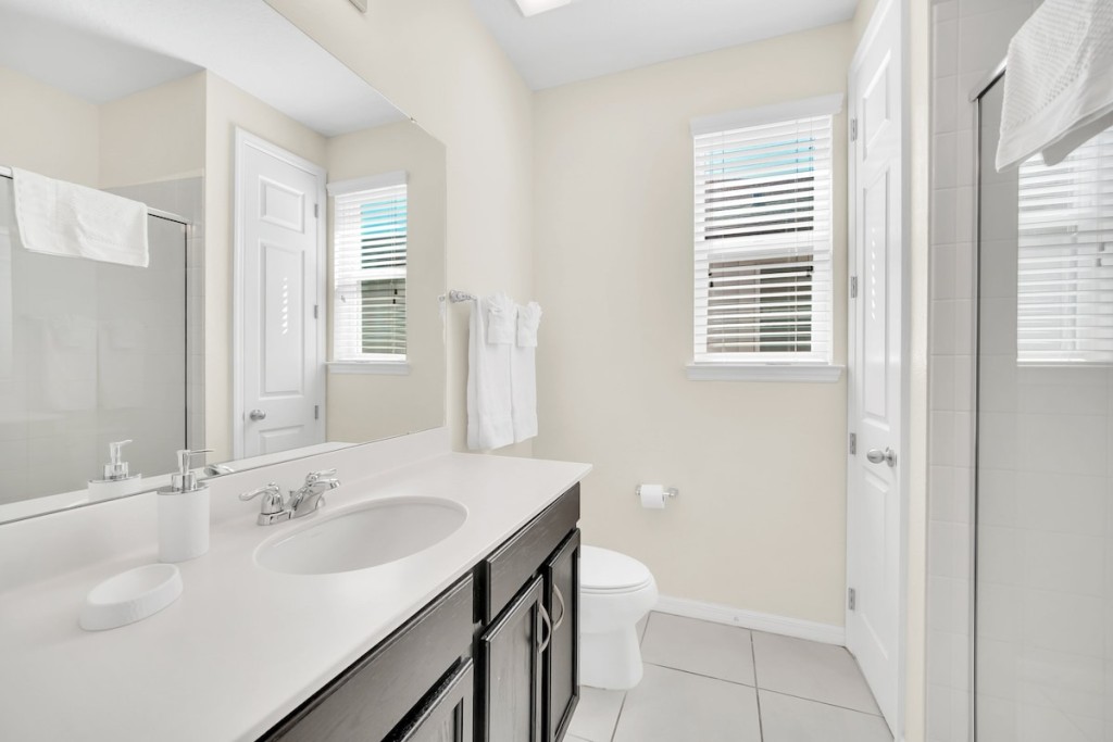 aa5c3a6e deb7 4c67 b55c 42b165c293b3