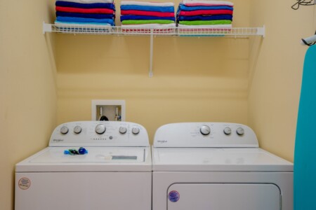 d1b944ed 2676 4a7d b754 2d997628671d