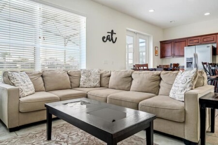 de48d5d7 22ff 45e6 b239 cb5fd7046810